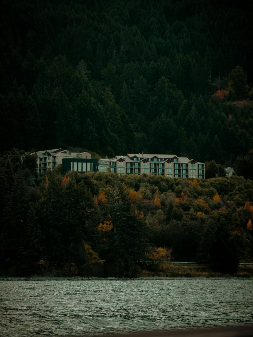 Glacier View Suite