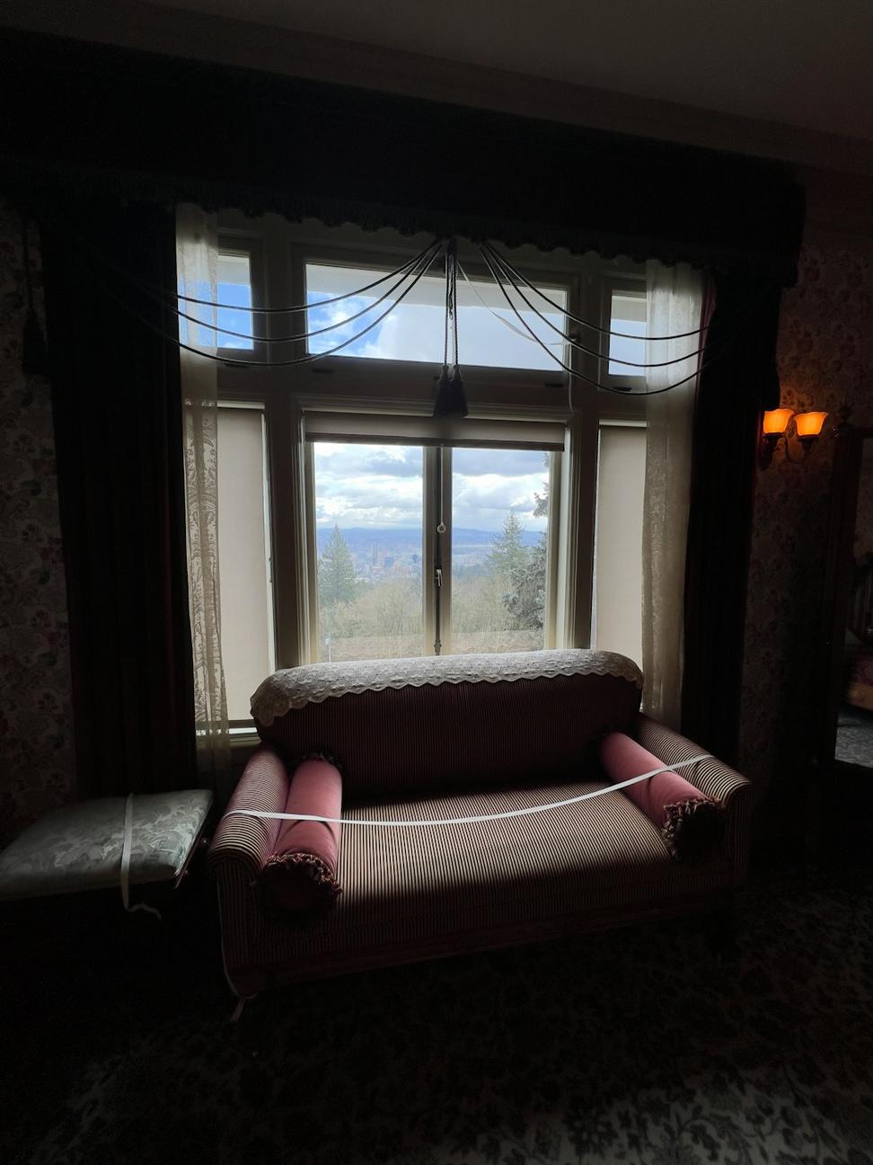 Mountain Lodge Room
